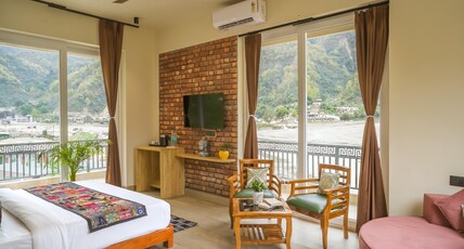 Tripli Hotels Sukritham Room Type - King Suite with Balcony