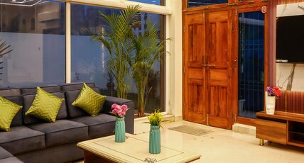 The Wayne Manor Luxury 6BHK Villa with Lawn Room Type - The Wayne Manor Luxury 6BHK Villa with Lawn