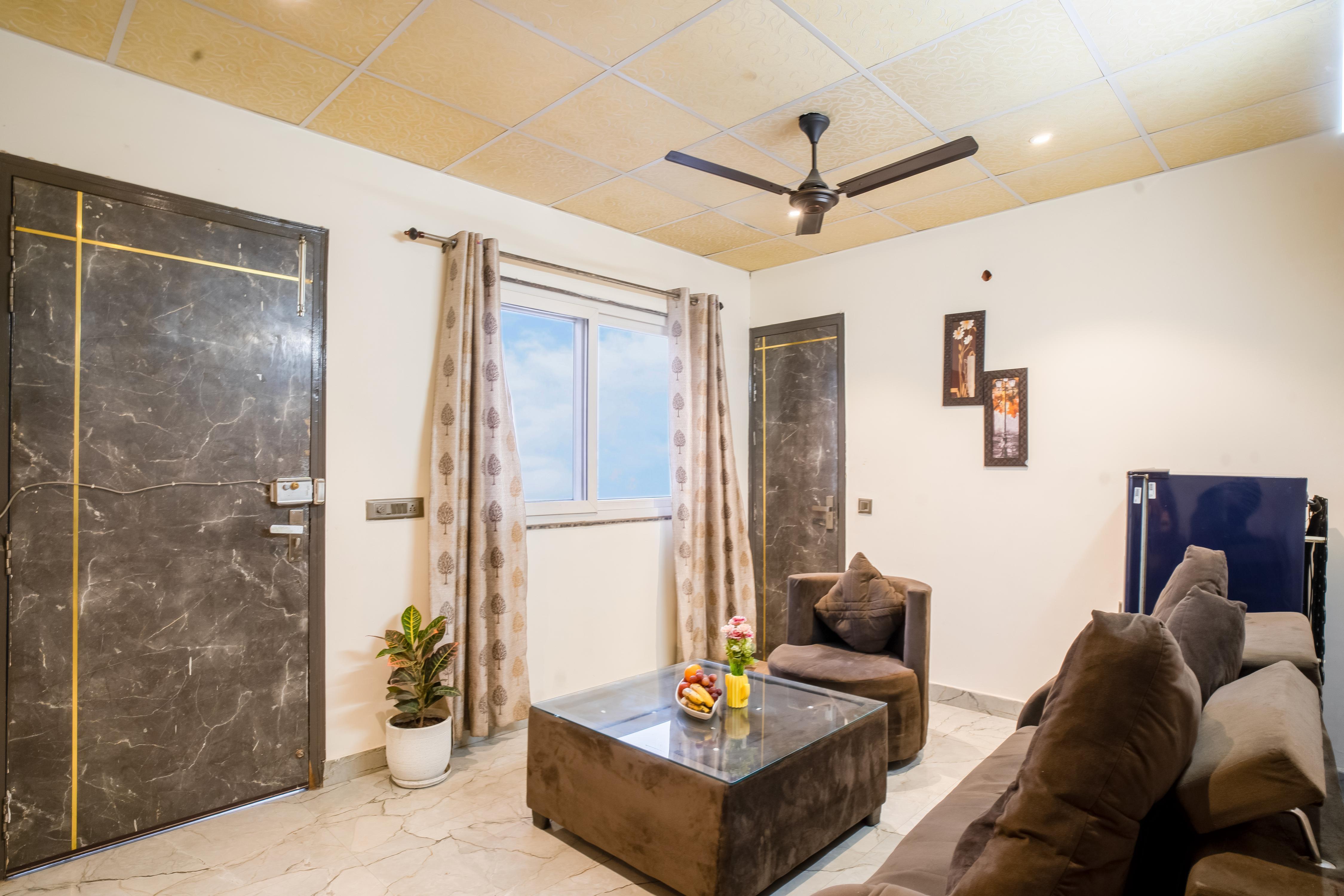 The Ivory 2bhk Serviced Apt |Golf course/Cyber City - BnB Sakura - Tap to explore photos