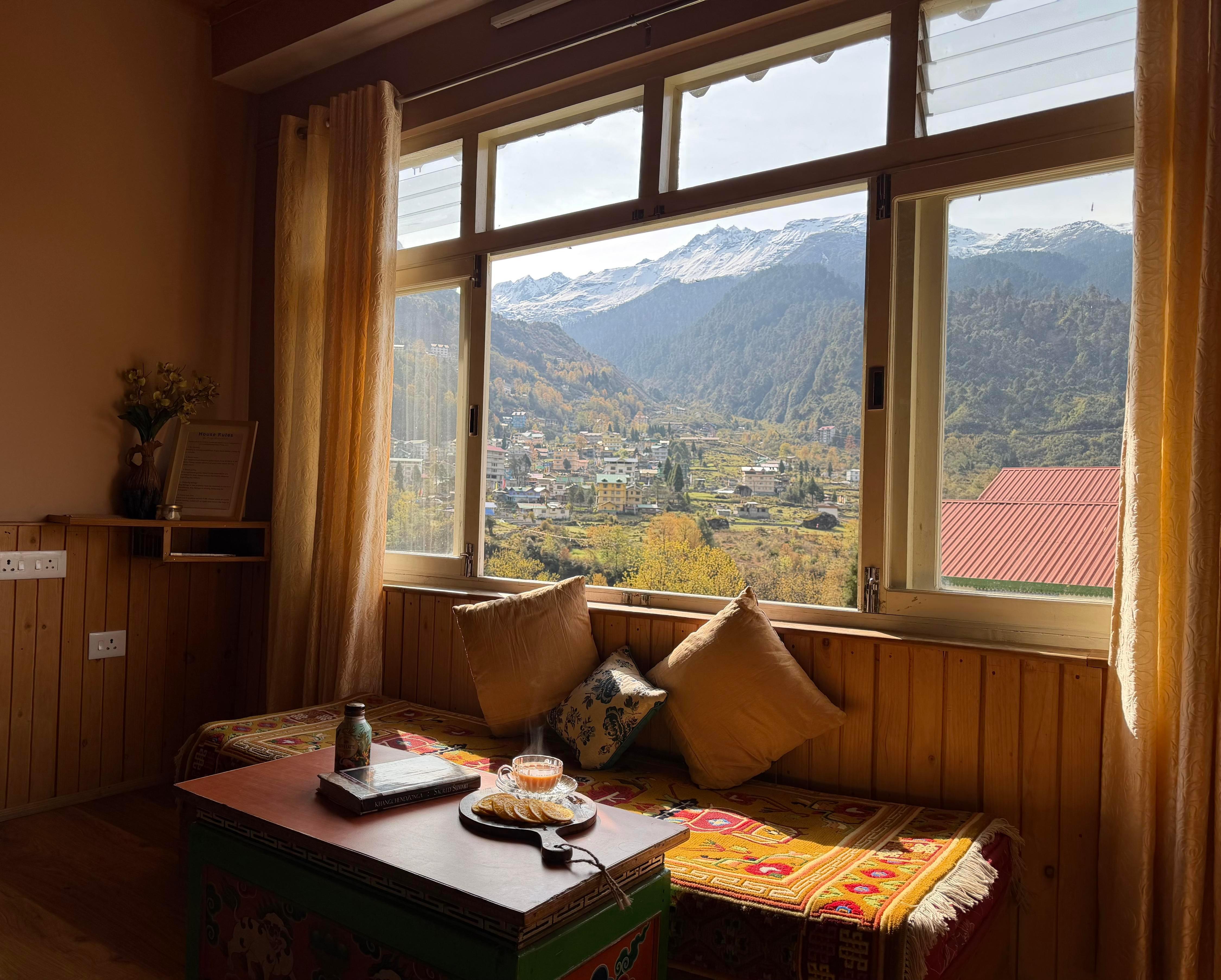 Lachung Luxury Apt with Scenic Views