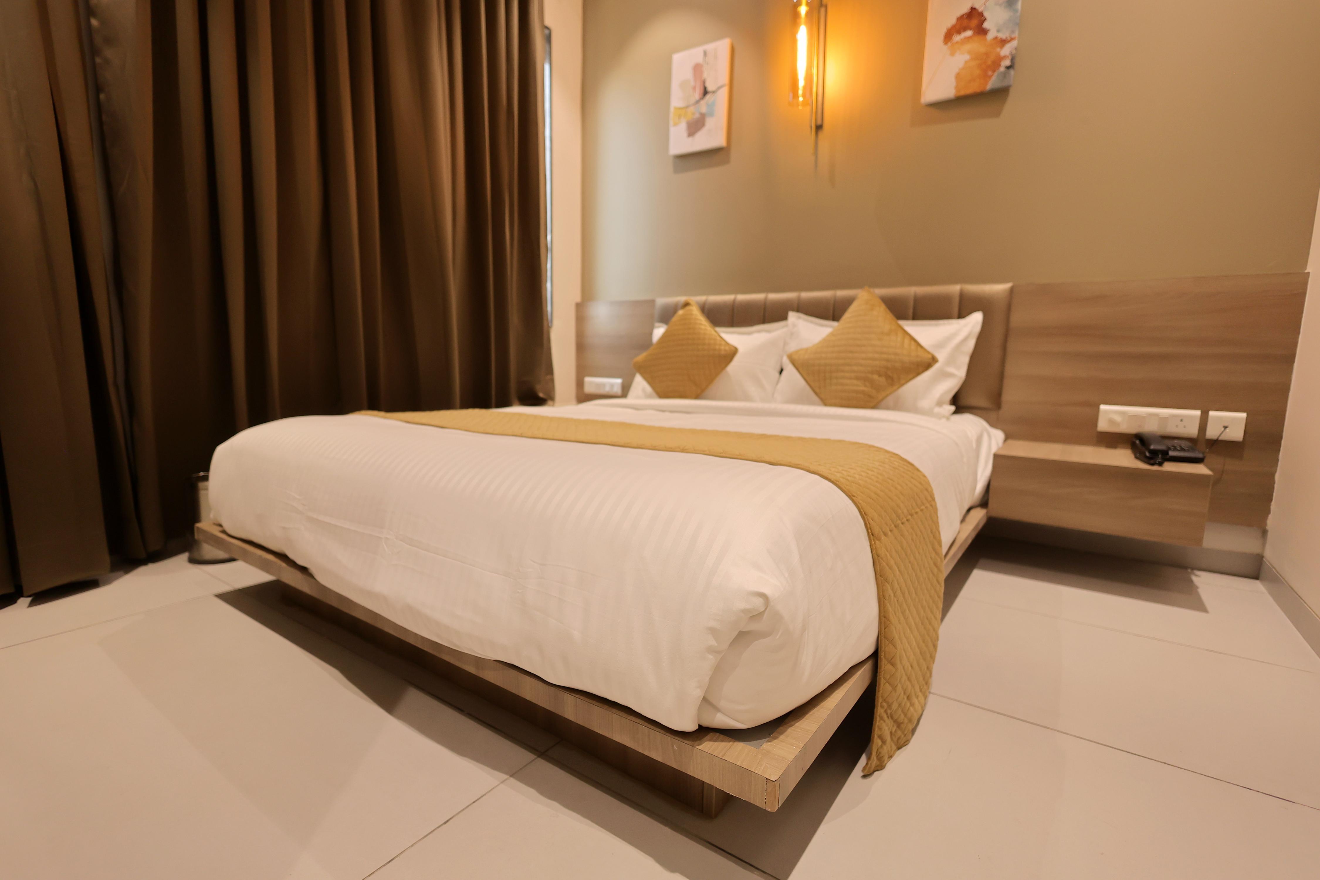 Hotel Pune Pride - Tap to explore photos