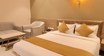 Hotel Pune Pride Room Type - Superior Suite Room With Jacuzzi