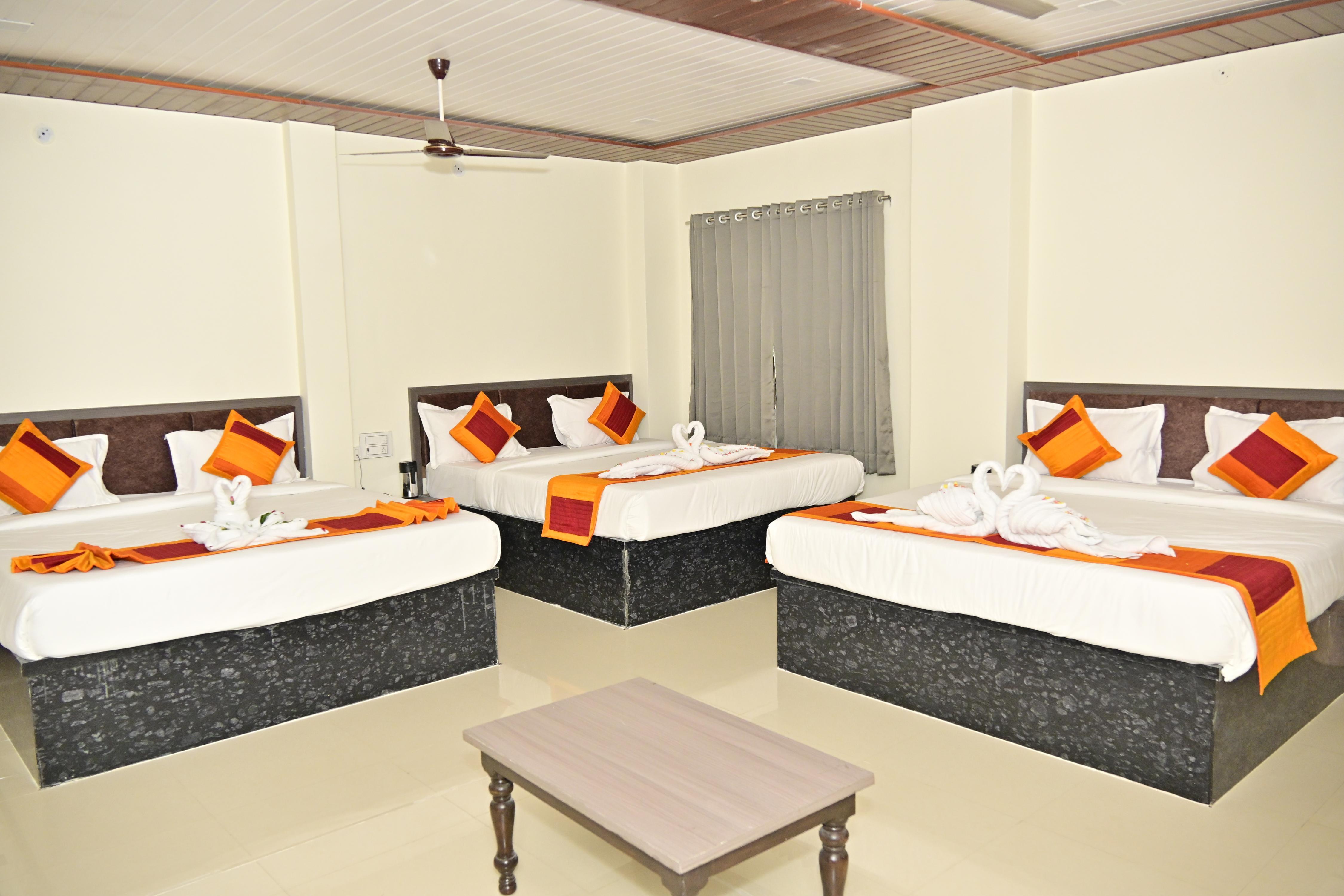 Papaya Leaf Resort Room Type - Family six sharing