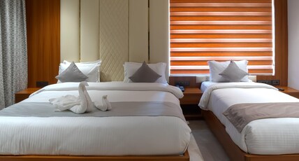 HOTEL MM ROYAL PALACE Room Type - SUITE ROOM