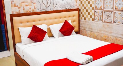 Sumi White House Room Type - Deluxe Room Sumi White House Room Type - Deluxe Room