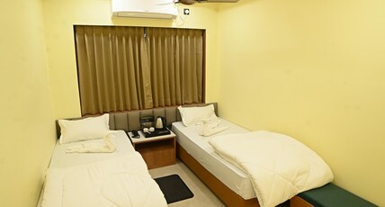 ELORA'S INN Room Type - Super Deluxe Room