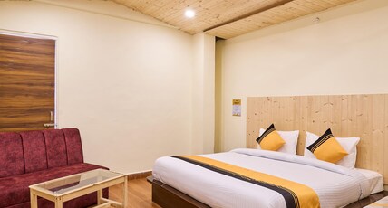 Itsy Hotels Twilight Room Type - Economy Room