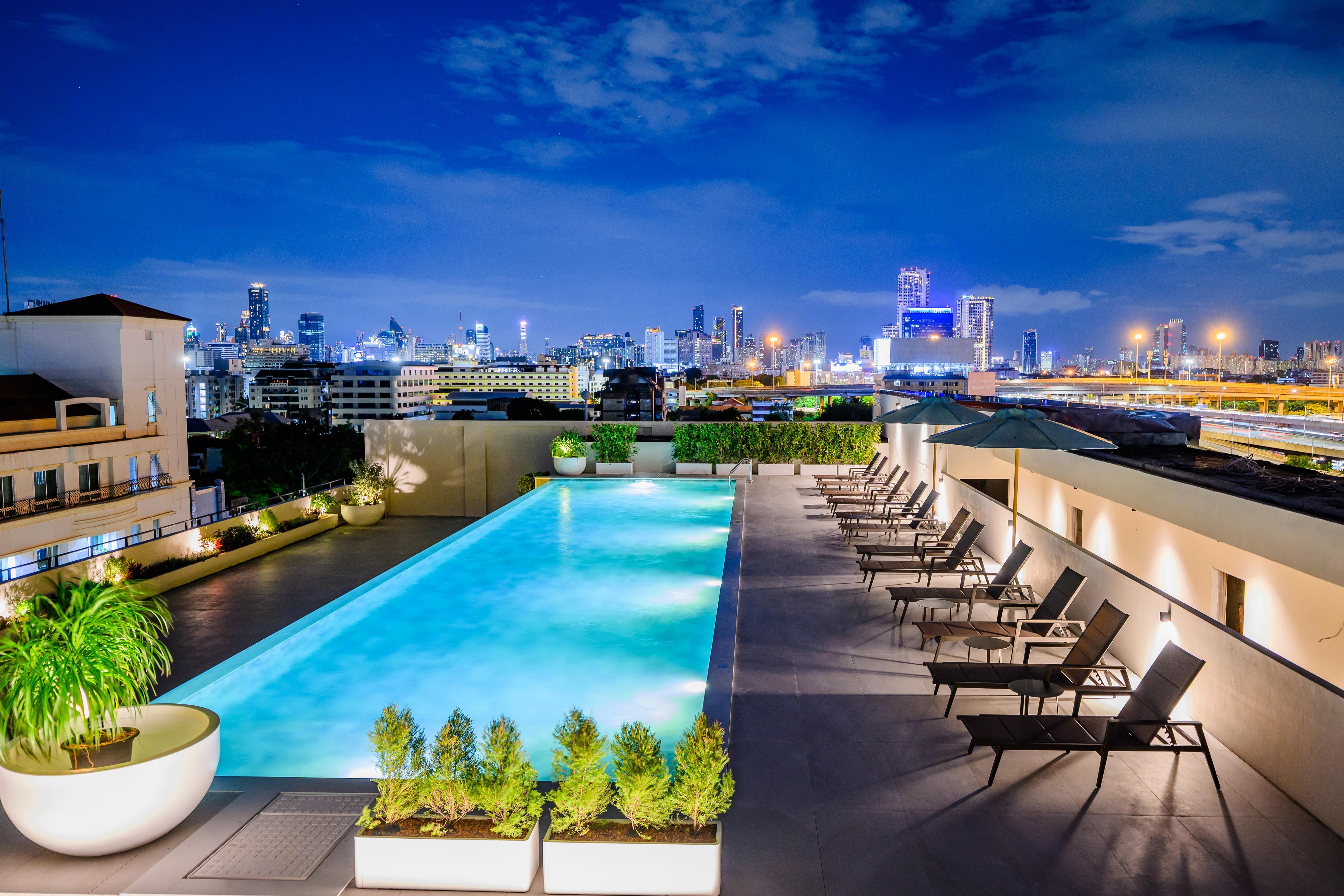 ROYS Hotel Bangkok - Tap to explore photos