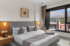 Rooms of Hotel Himalyan Ganga view