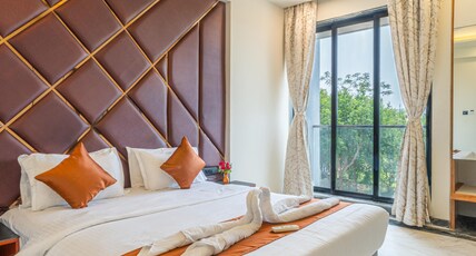 Treeo Resort Lonavala Pure Veg & Lawn Room Type - Super Deluxe Ac Room with Balcony pool view Treeo Resort Lonavala Pure Veg & Lawn Room Type - Super Deluxe Ac Room with Balcony pool view