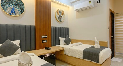 Hotel Prince Diamond Palace Room Type - Super Deluxe Room Hotel Prince Diamond Palace Room Type - Super Deluxe Room