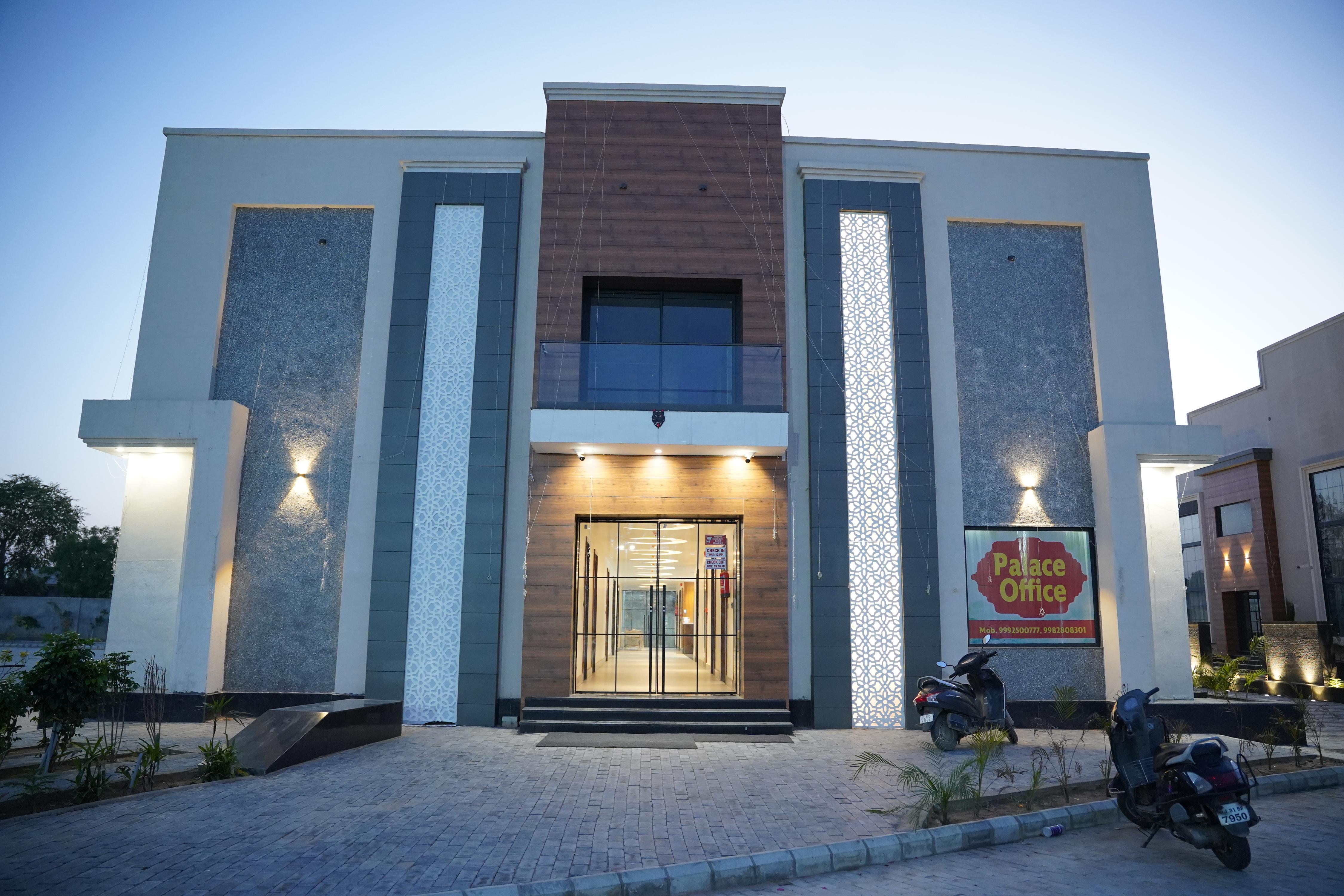 Govindam Restaurant - Tap to explore photos