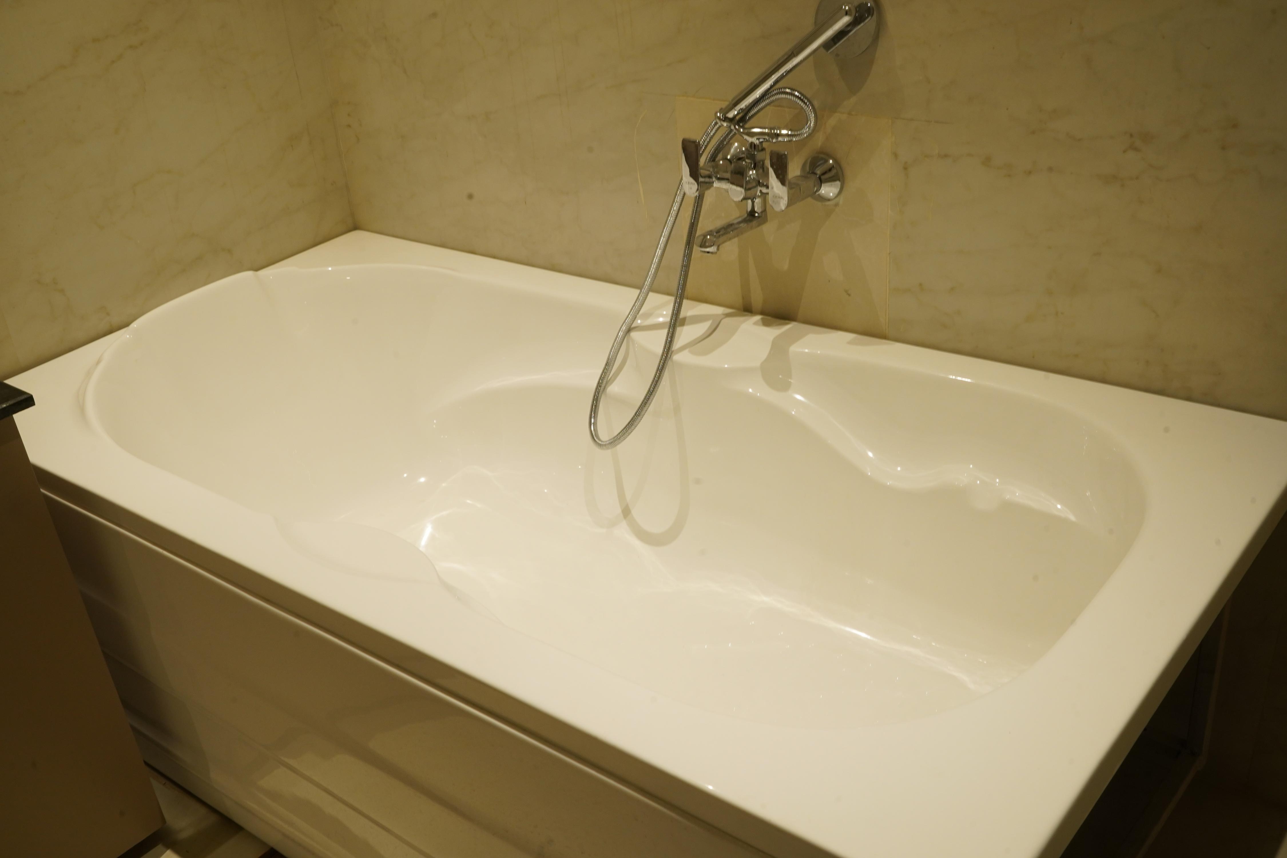 Hotel Luxe Manor Mohali - Tap to explore photos