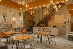 The Leaf Hotel