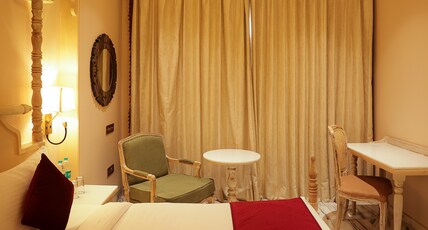 ANANTH ARAVALI Resort & Water Amusement Park Room Type - hertige super deluxe