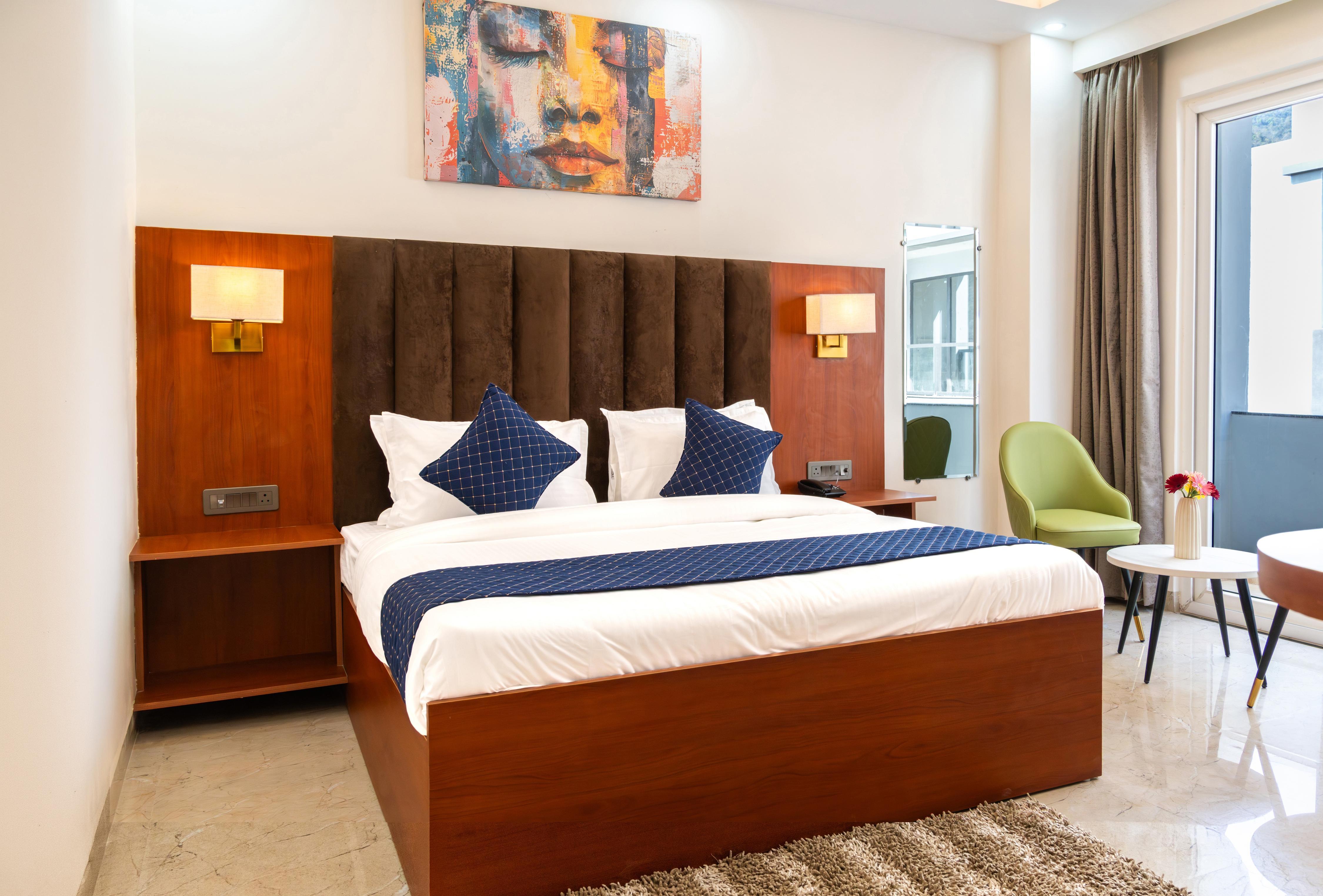 Whispering Ganga By Four Hills Room Type - Deluxe Room Street View