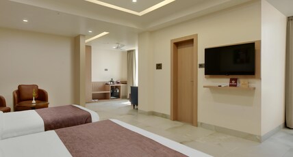 Vaishnavi Beacon Hotel Patna Room Type - Family Suite Room