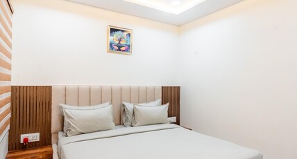Shiv Kutir 1BR & 2BR Premium Stays Room Type - 2RK First Floor