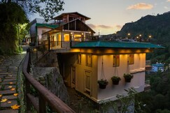 Tripli Hotels Royal Spring