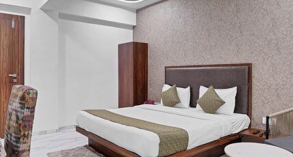 Hotel New Star Room Type - Premium Executive Room