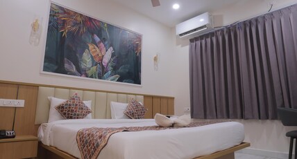 The Itihas Business Hotel Hitech City Room Type - Deluxe Room The Itihas Business Hotel Hitech City Room Type - Deluxe Room