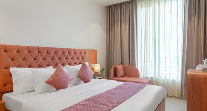 Hotel Tranquil Room Type - Super Deluxe Room with City View