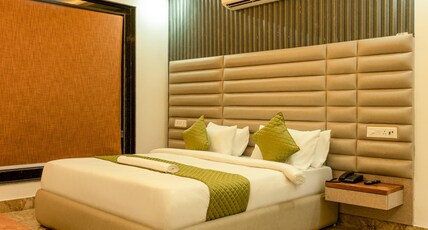 Mazestic Bay Hotel & Banquet Room Type - Superior Room