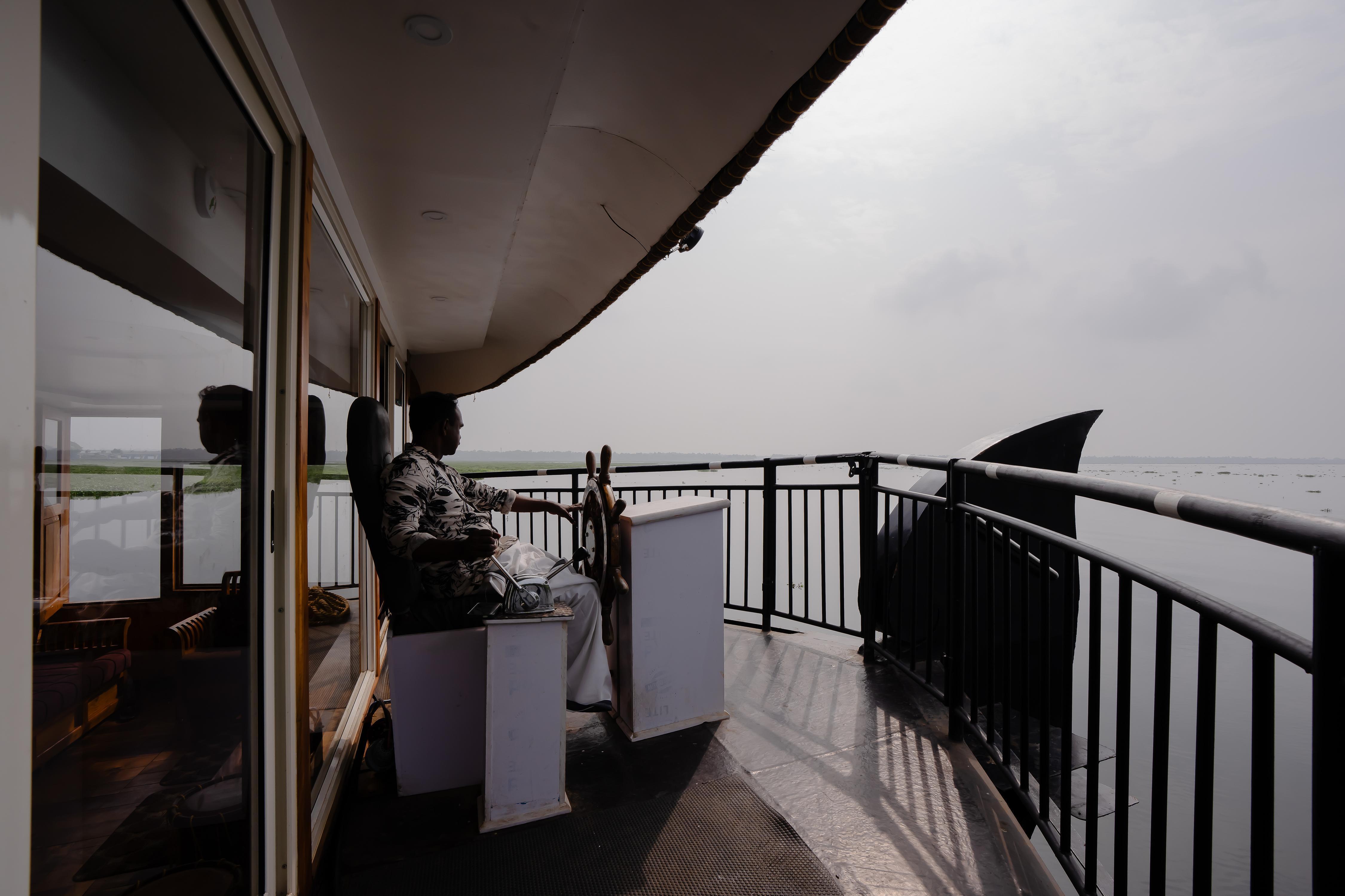 JCT Houseboats