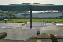 The Viraaj Farm & Villa(Hills view)