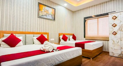 Hotel Nutan Ashray  200 Mtr From Prem Mandir Room Type - Family room
