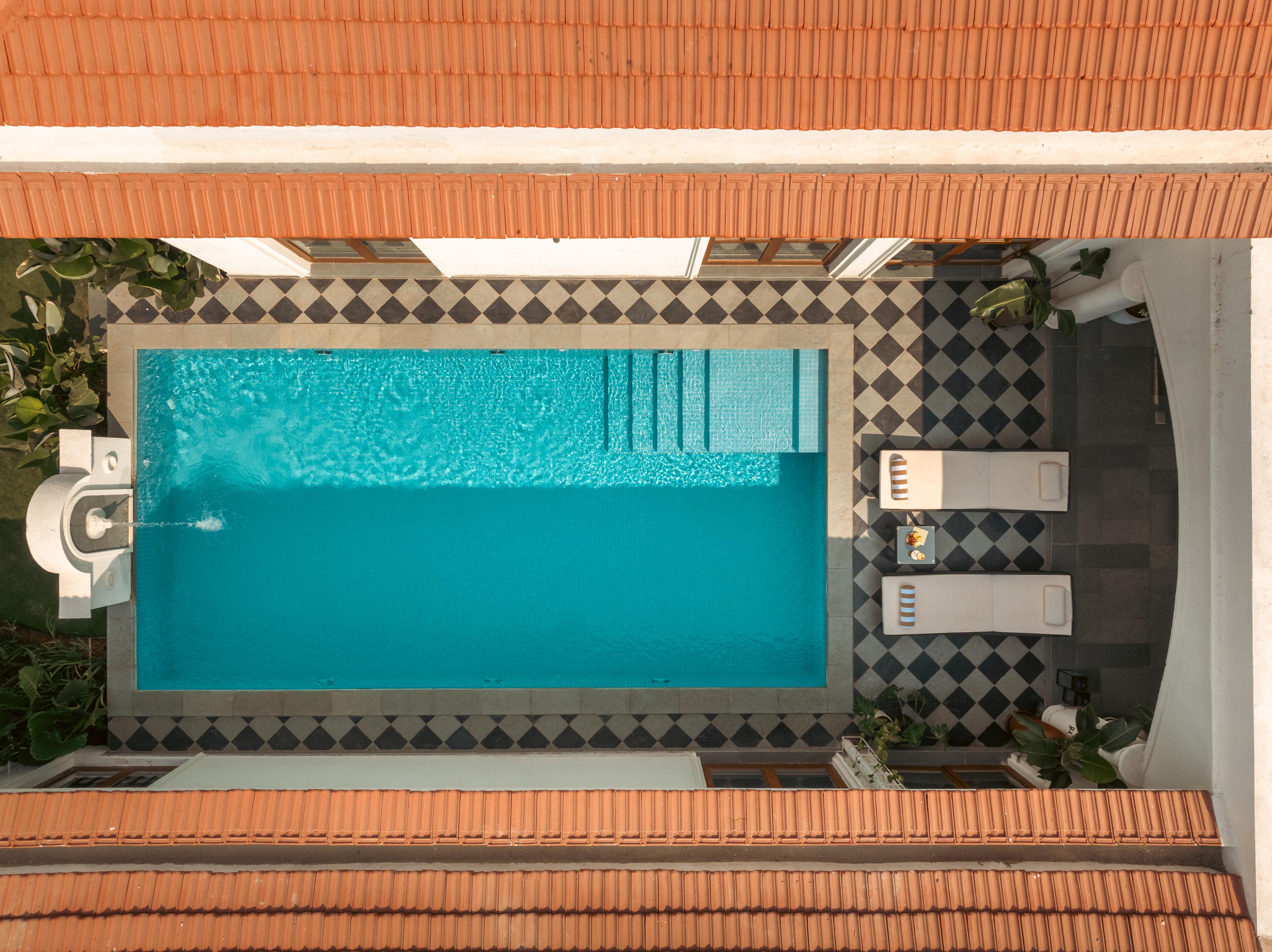 LohonoStays Villa Amora B - Tap to explore photos