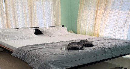 Lunaa Lusso Homestay Room Type - Bedroom 1