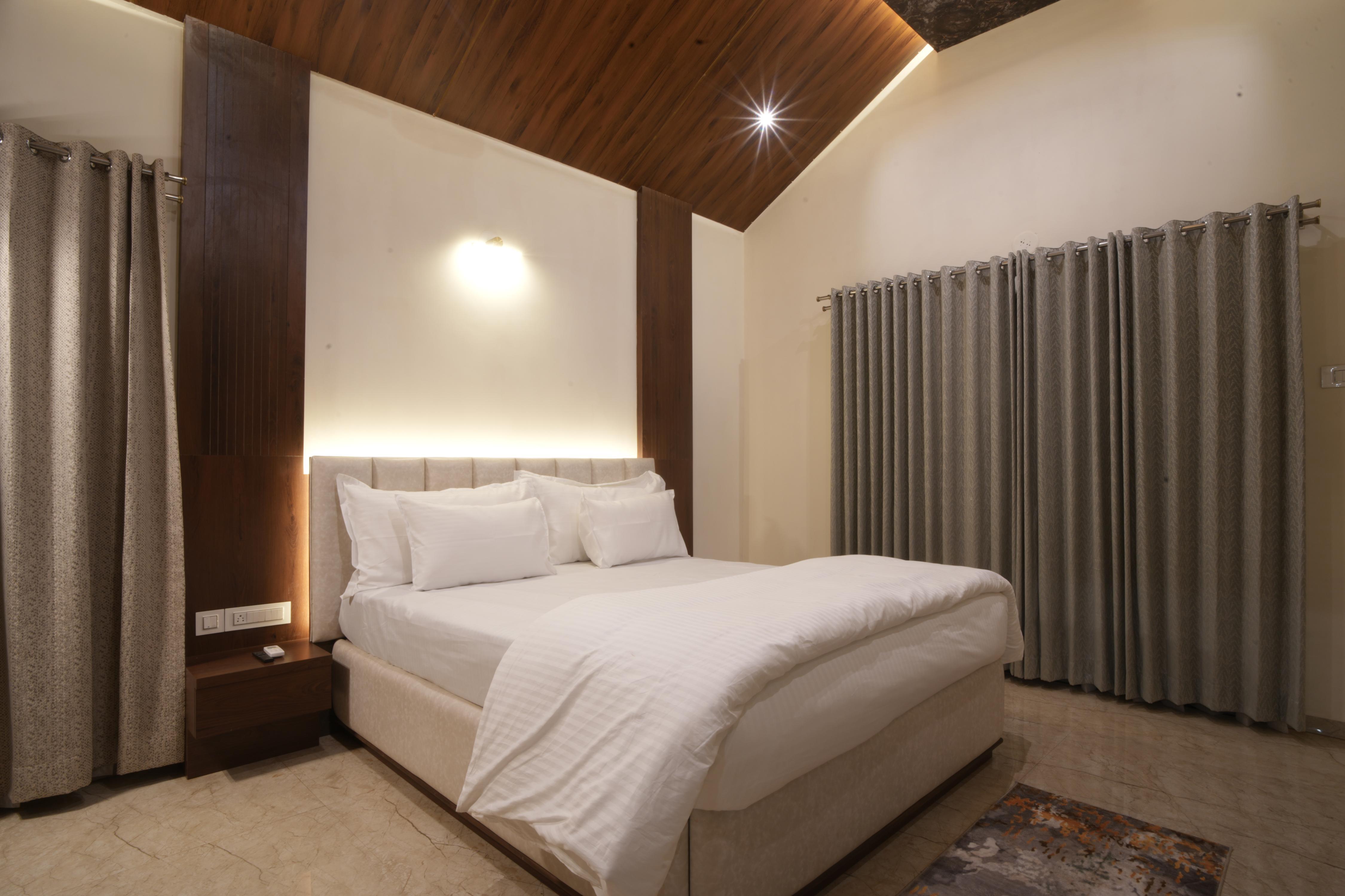 Royal Kasari Resort Mosum Room Type - President Suite Room Ac