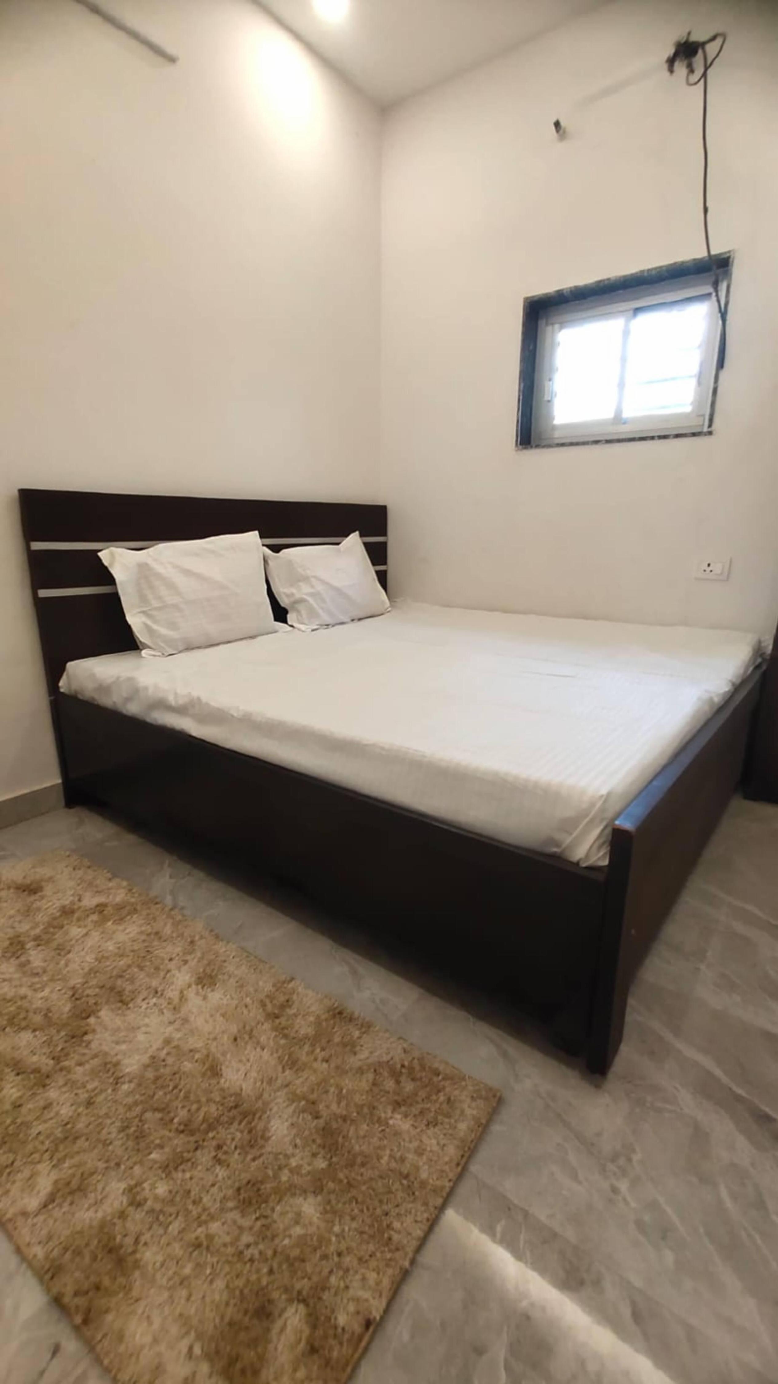 Shridham Homestay Peaceful 1BHK Stay Vrindavan - Tap to explore photos