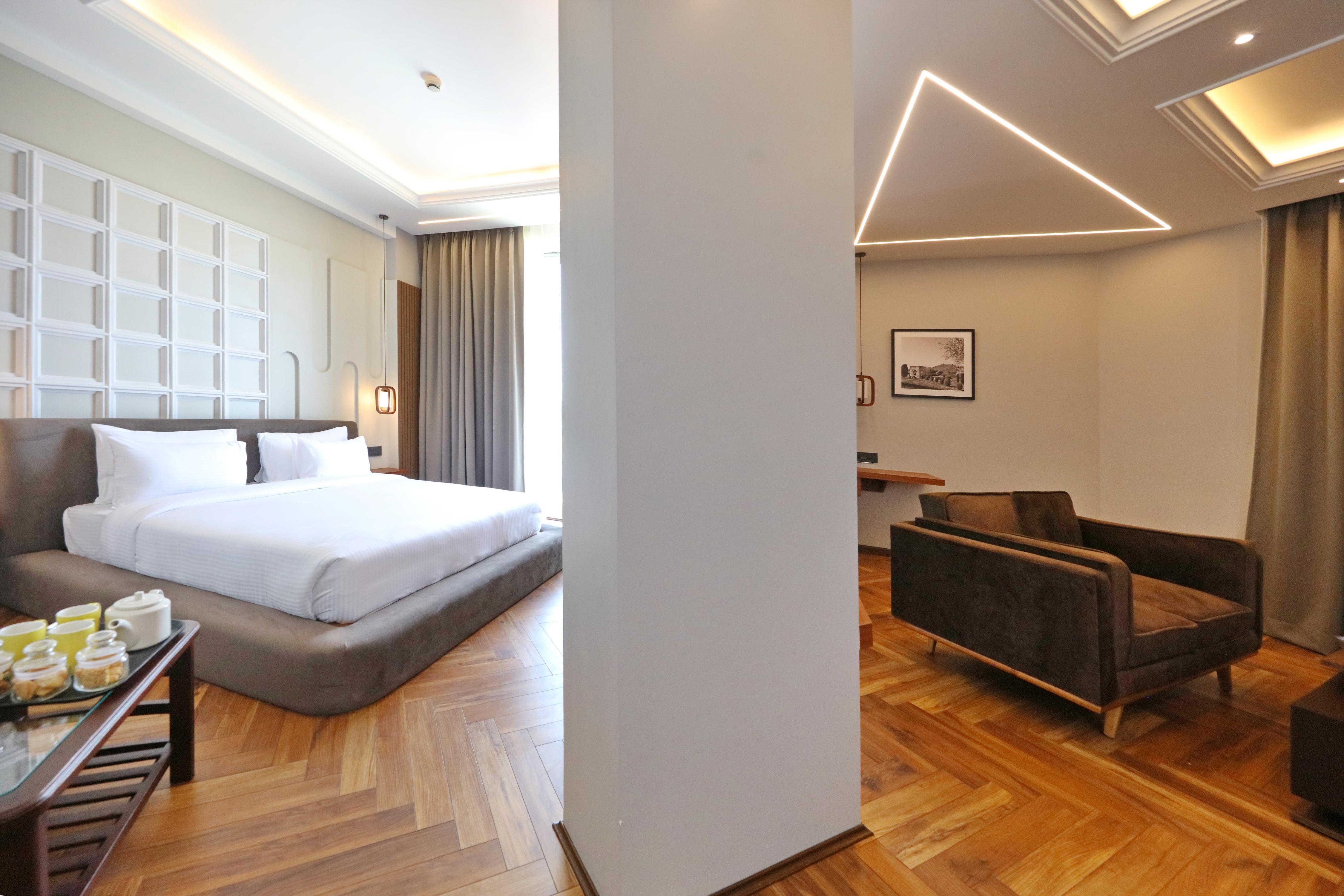 Northern Residency Room Type - PREMIUM SUITE