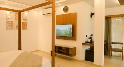 36 Palms Sun and Sand Room Type - Palm Grove Deluxe Garden View Room