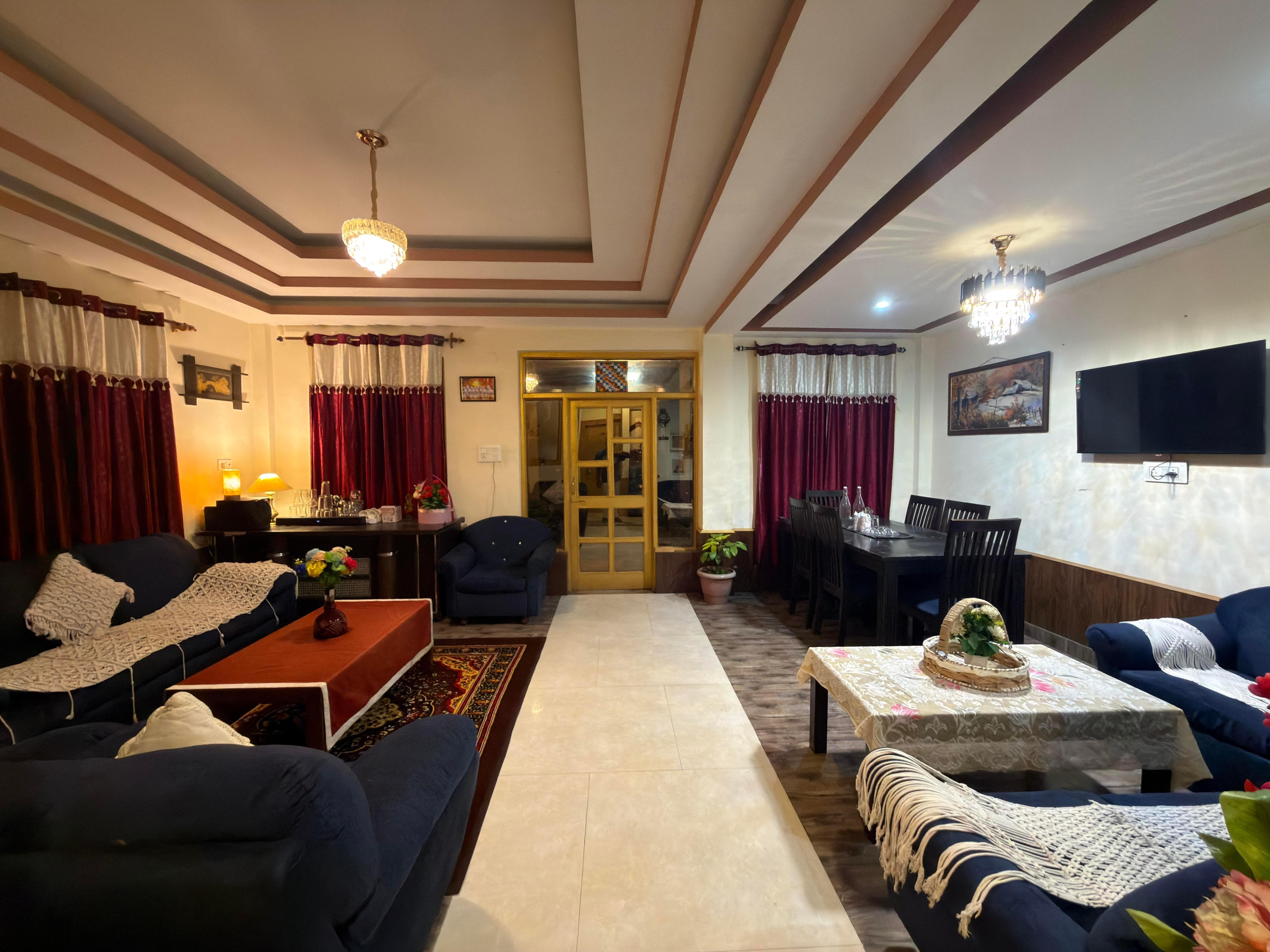 Hexon Stay Scenic 5BHK With Ethnic Seating Vibes - Tap to explore photos