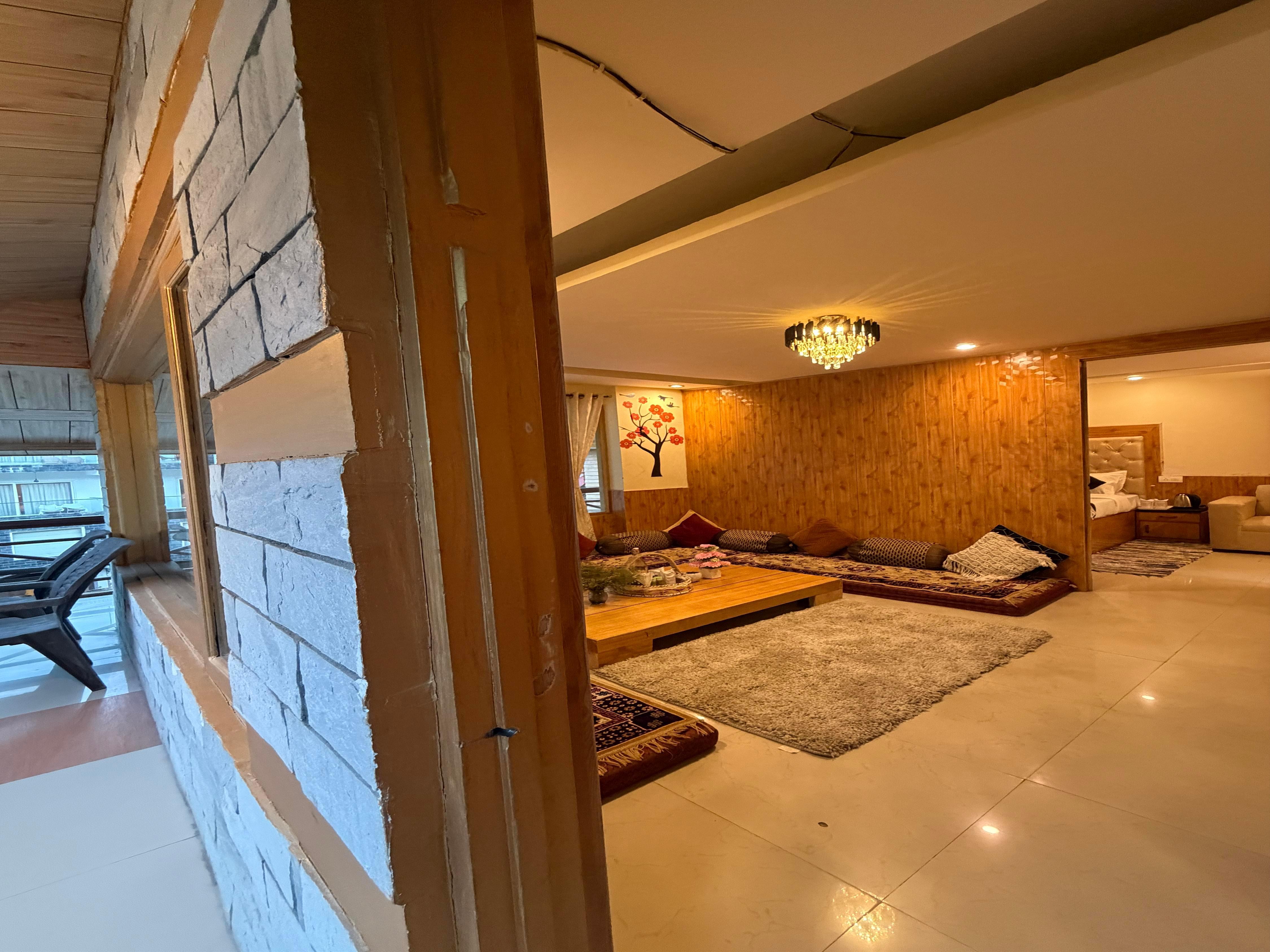 Hexon Stay Scenic 5BHK With Ethnic Seating Vibes - Tap to explore photos