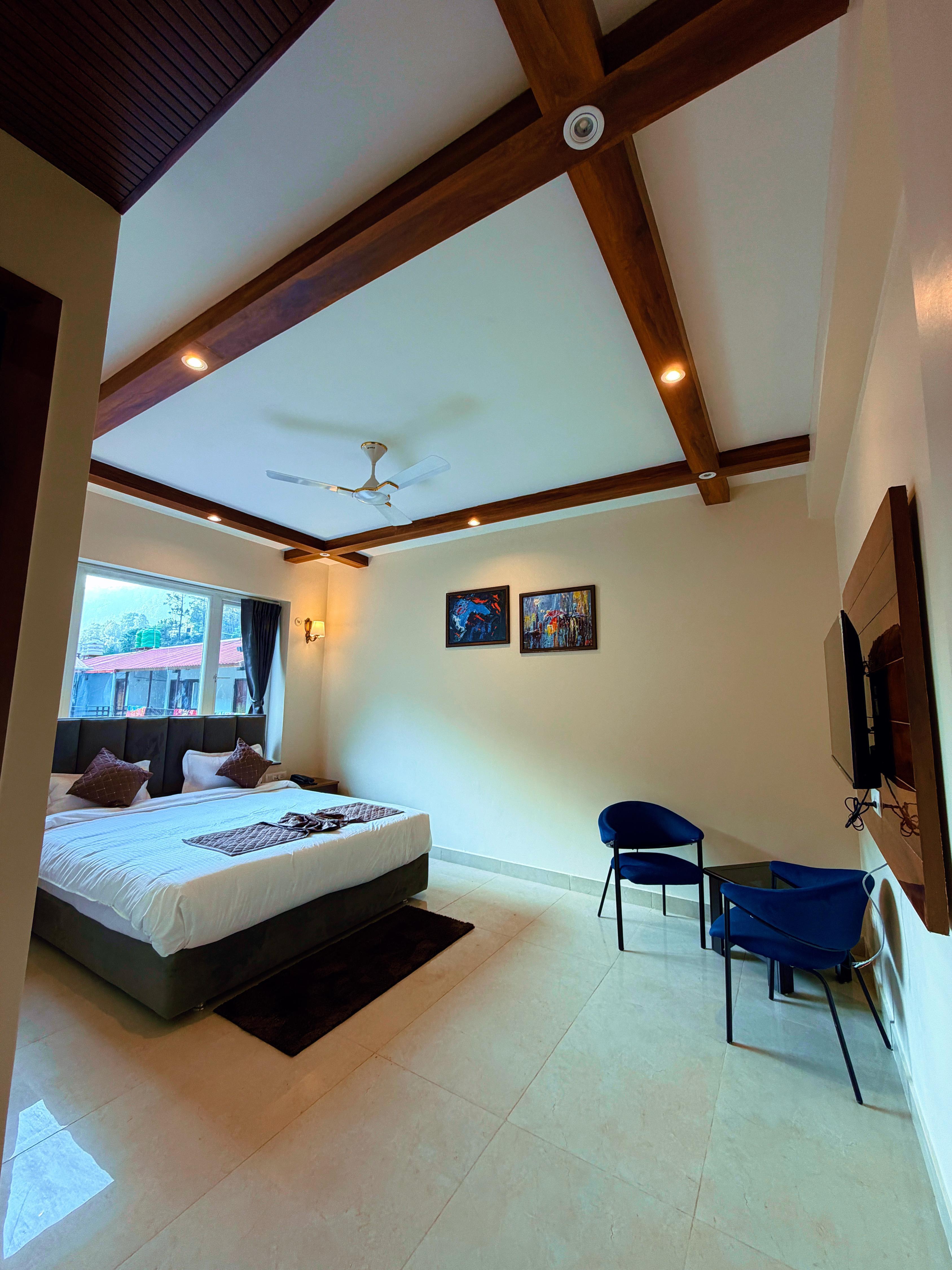 KESARI HOTEL & RESTAURANT - Tap to explore photos