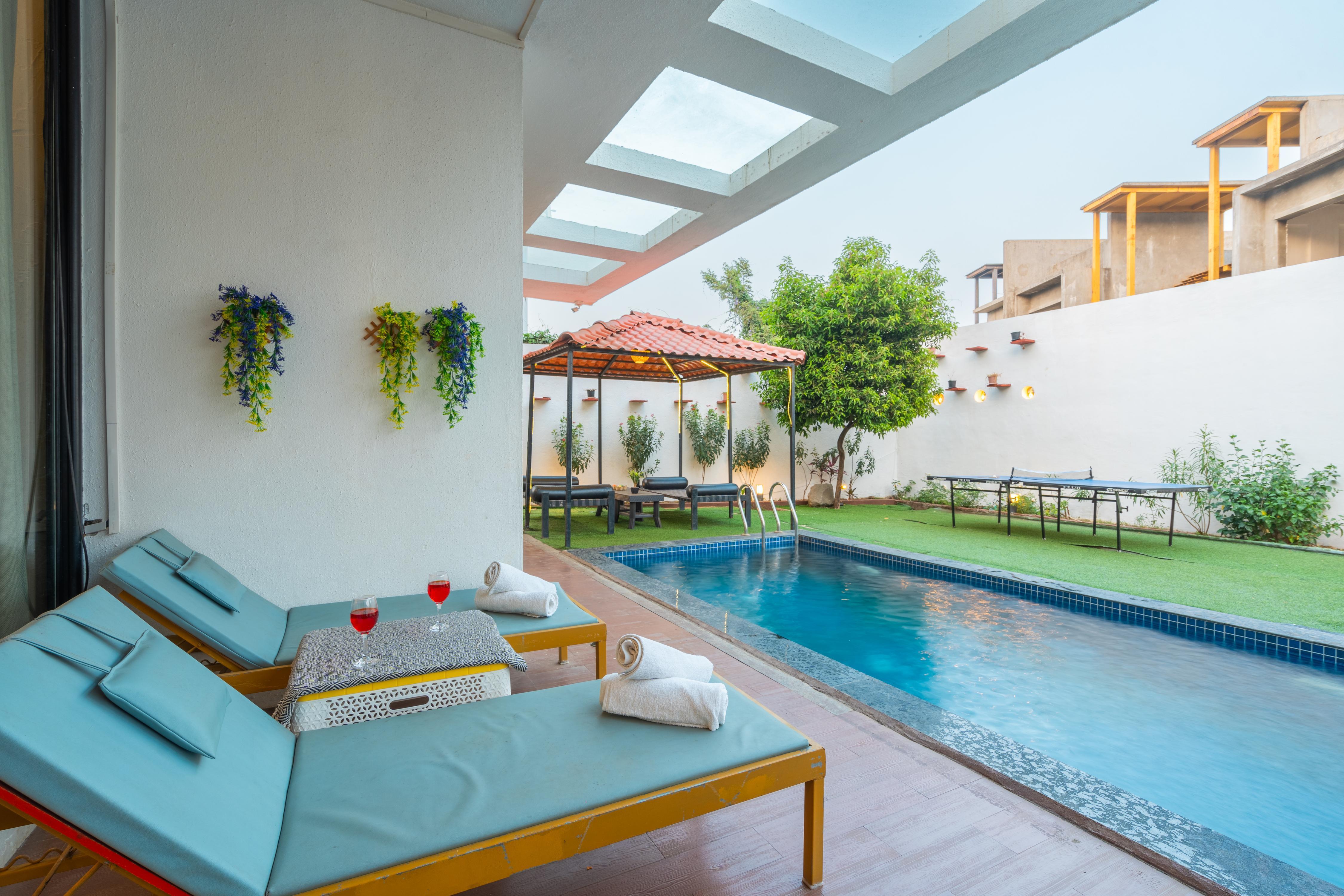 Auravale 4BHK by Tensor Stays