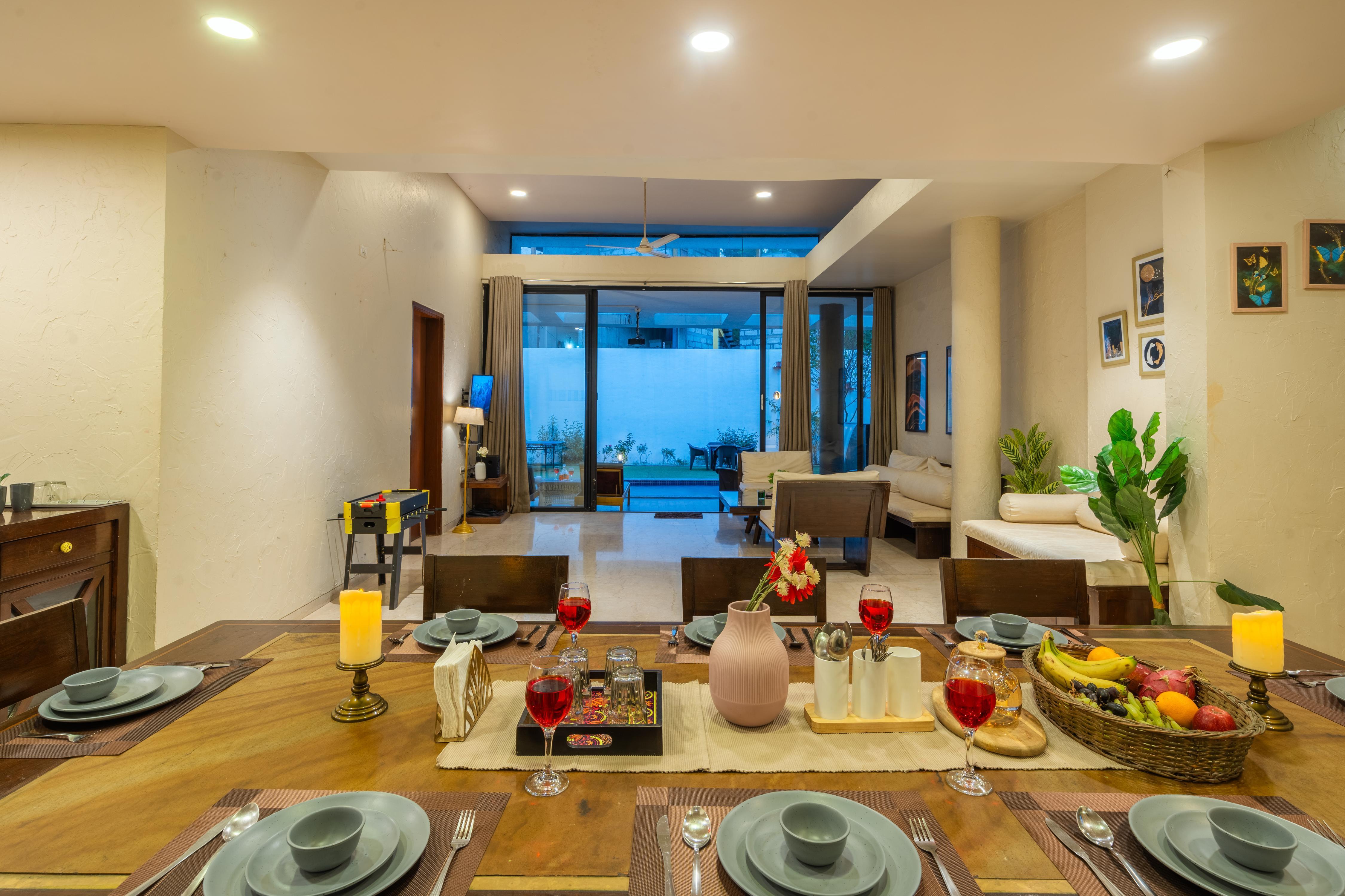 Auravale 4BHK by Tensor Stays - Tap to explore photos