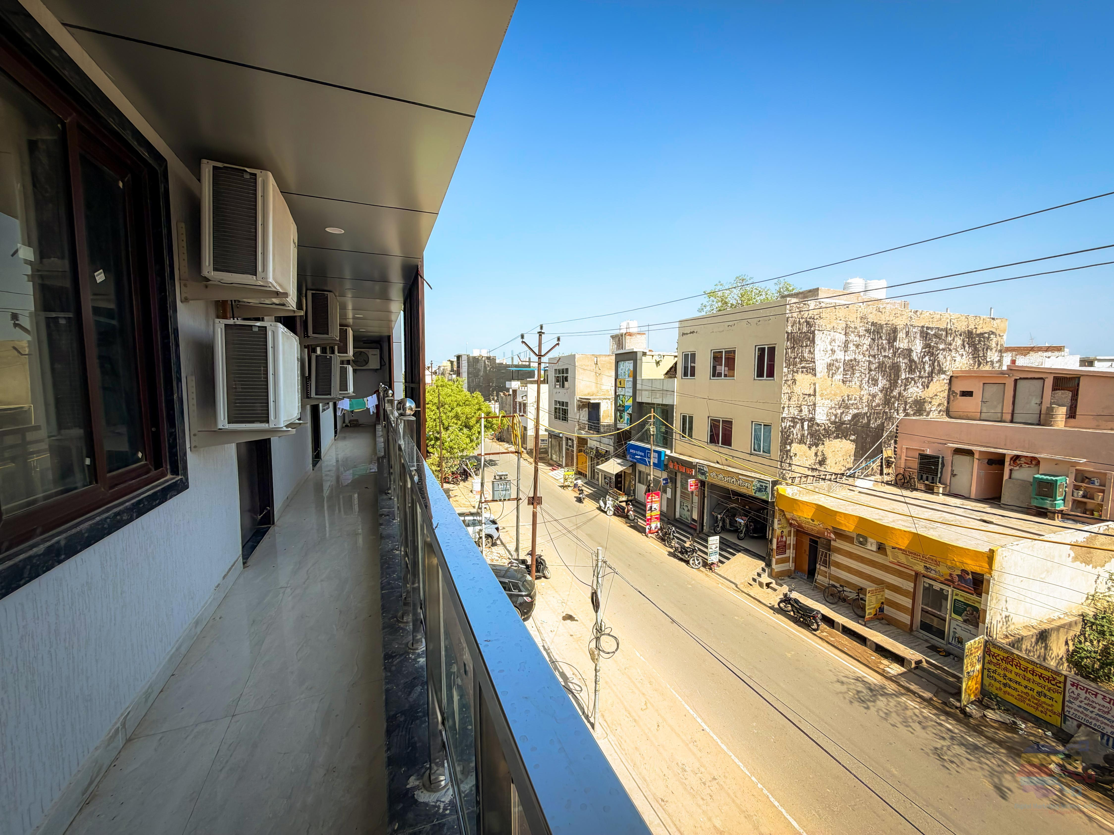 Hotel Shanti Residency Vrindavan - Tap to explore photos