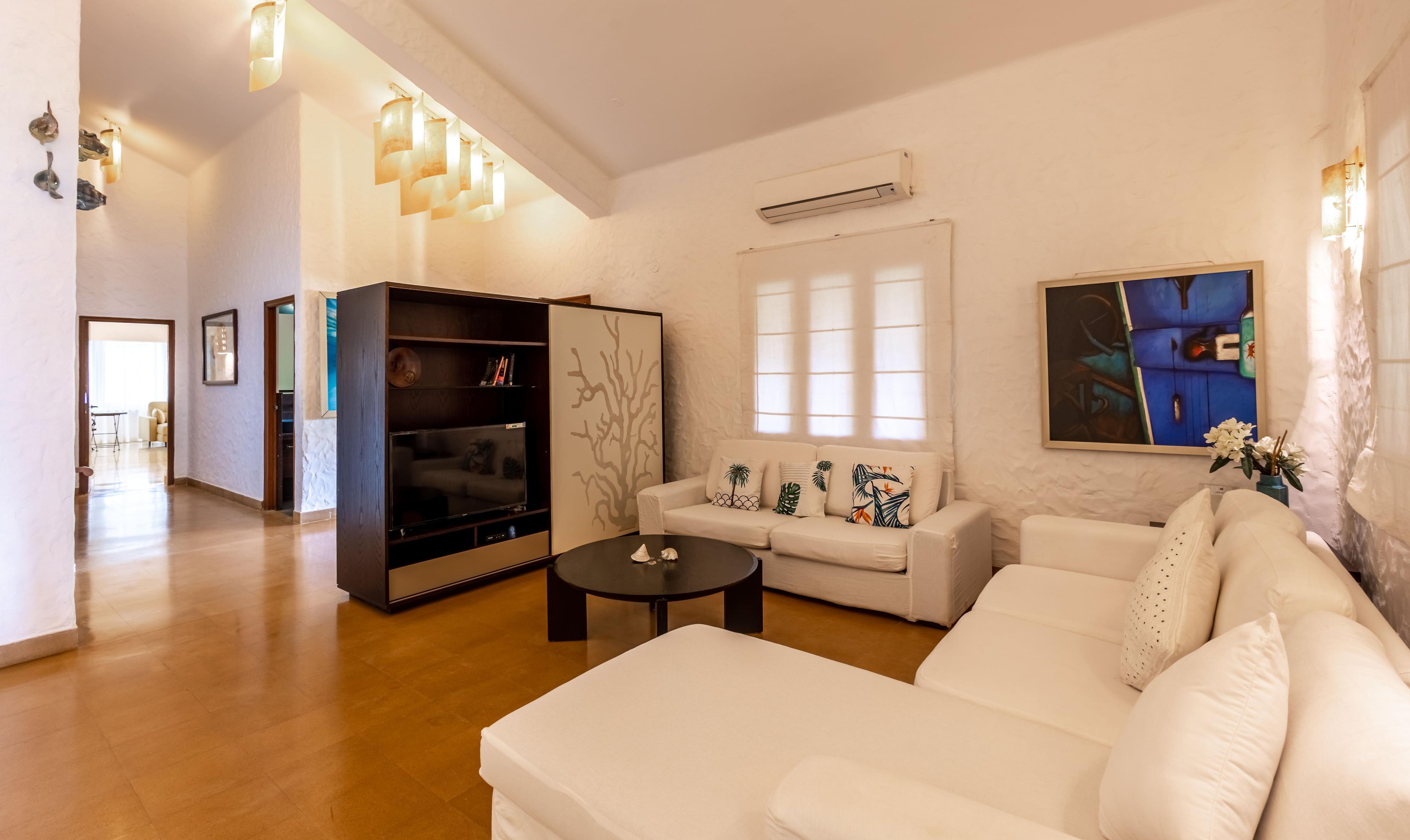 CANDOLIM VILLAS - Tap to explore photos