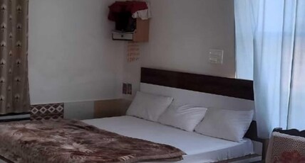 Shiva Resort Room Type - Deluxe Ac Room