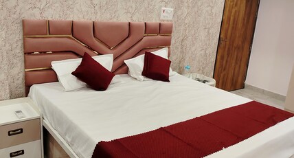 Hotel Kashi Bliss Room Type - Deluxe Room