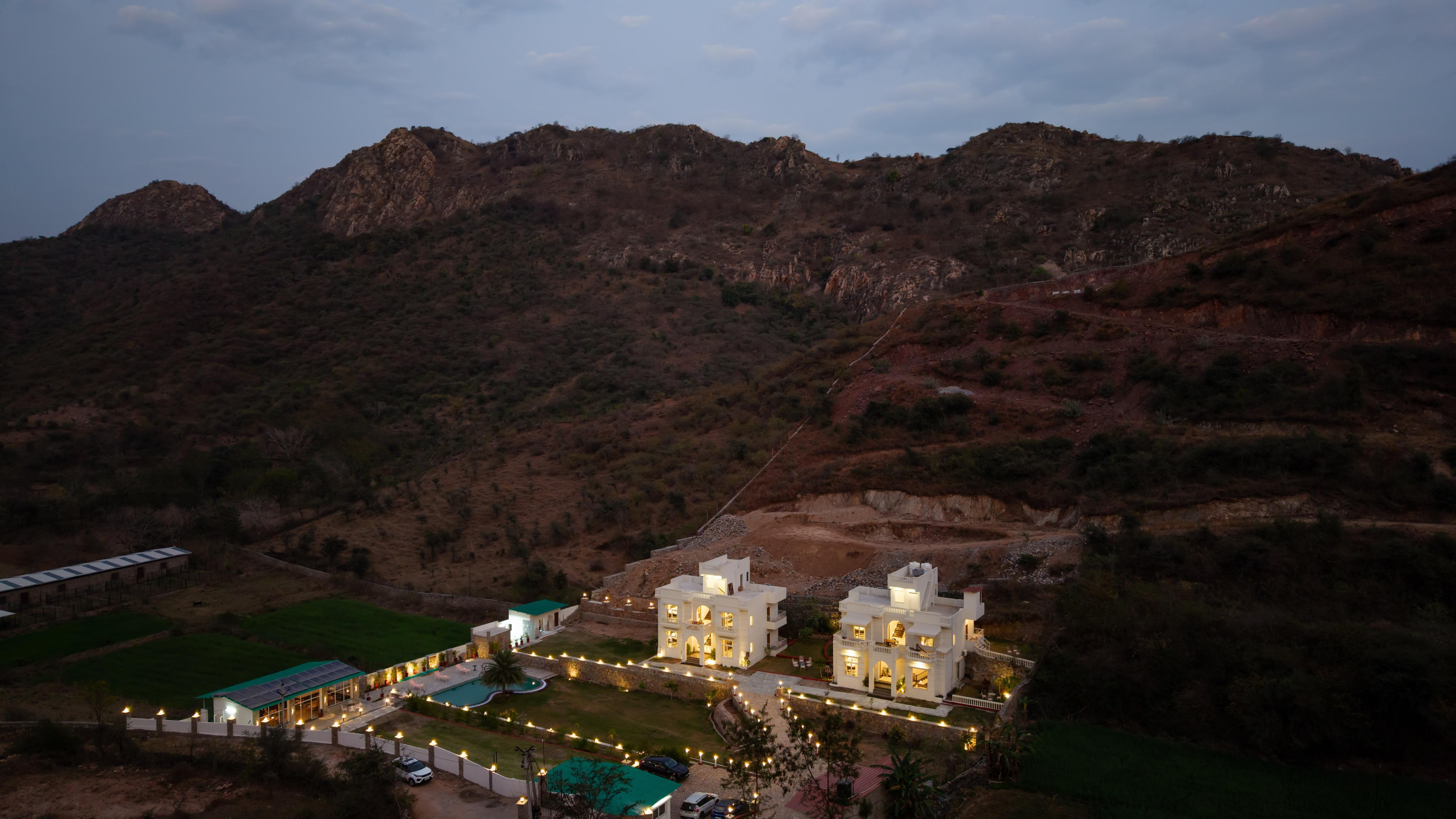 Address of ELIVAAS Mandovar 4 Room Suite with Common Pool & Garden
