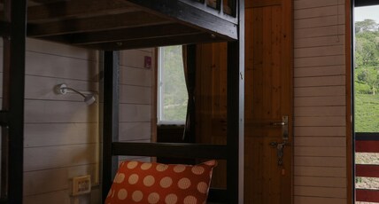 The Door to Nirvana Backpackers Hostel Room Type - 6-Bed Mixed Dormitory Room