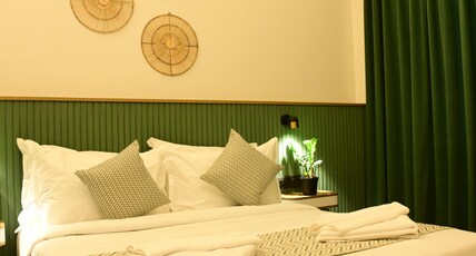 Earth Hotels Hebbal Room Type - Superior Room