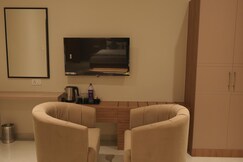 Address of Hotel D' Paris