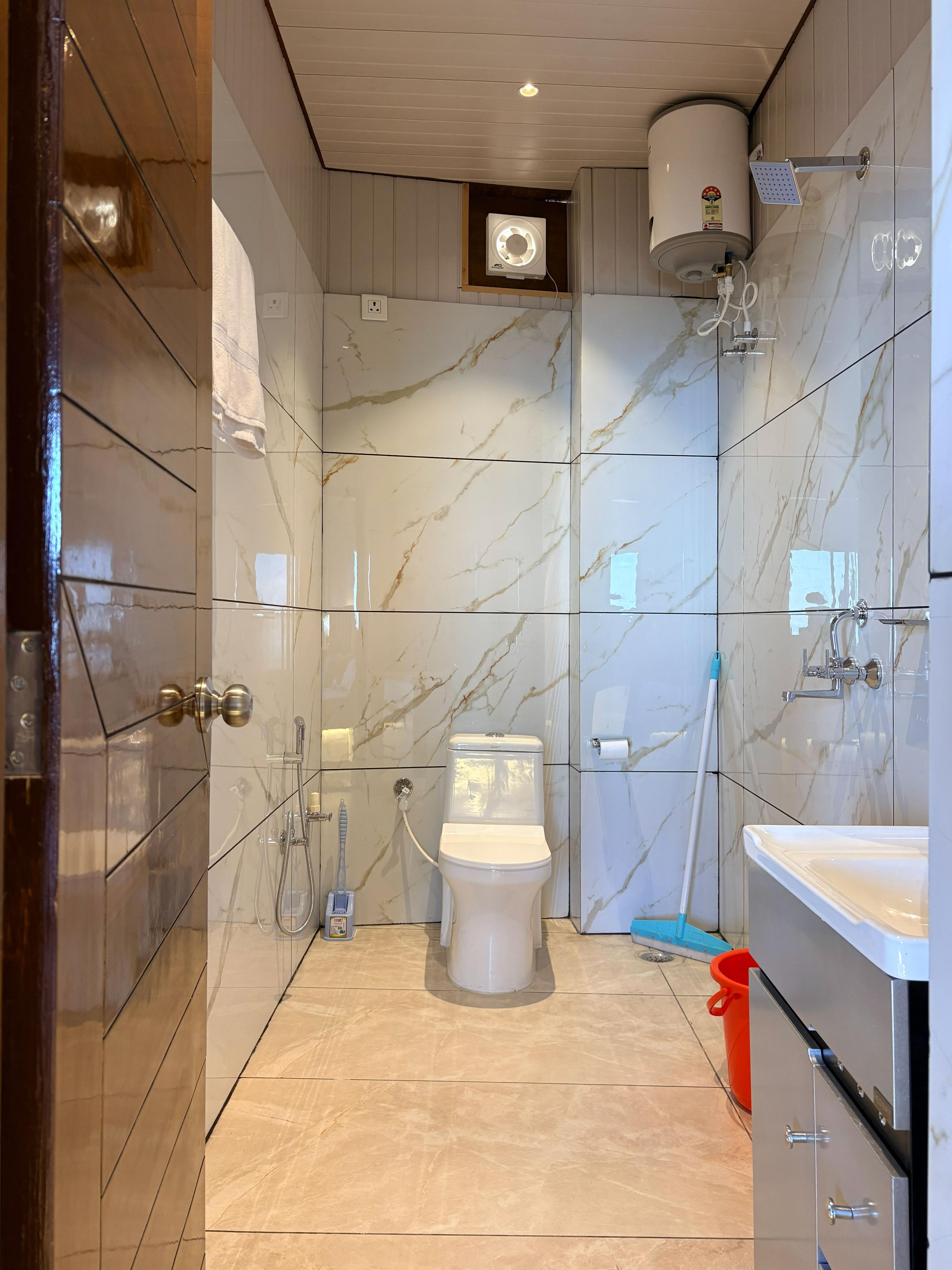The Ghallu Home Stay - Tap to explore photos